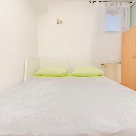 Apartments Anita Summer 沃迪切 外观 照片